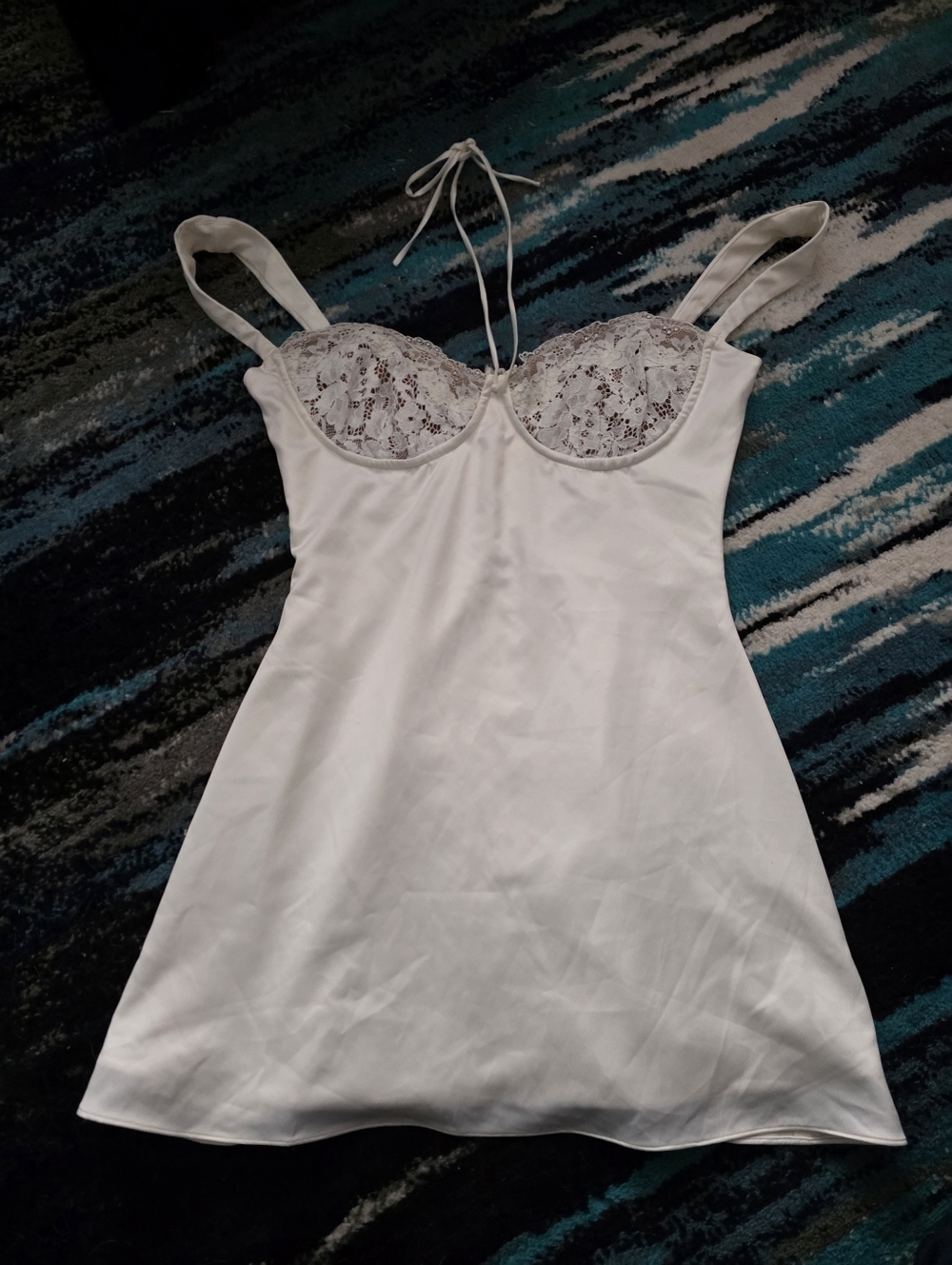HOUSE OF CB ADRIANA mini Satin Dress Wedding Shower Women Designer Revolve L - Picture 8 of 9